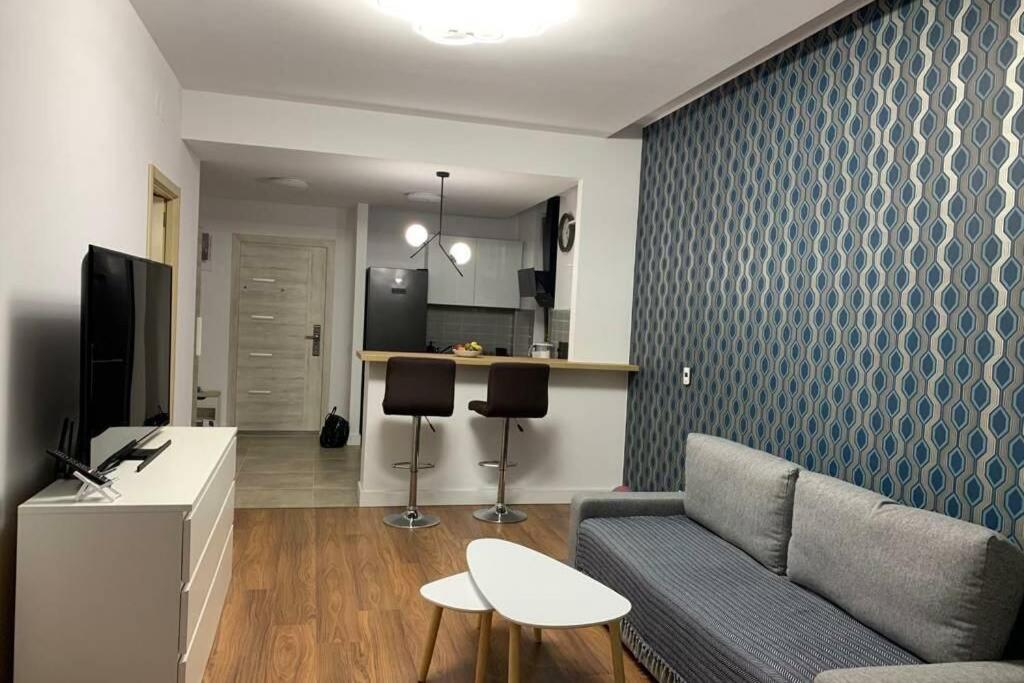 Andreve Apartment By Onix Blue Mamaia Nord, Baby Friendly, Private Parking Navodari Exterior photo