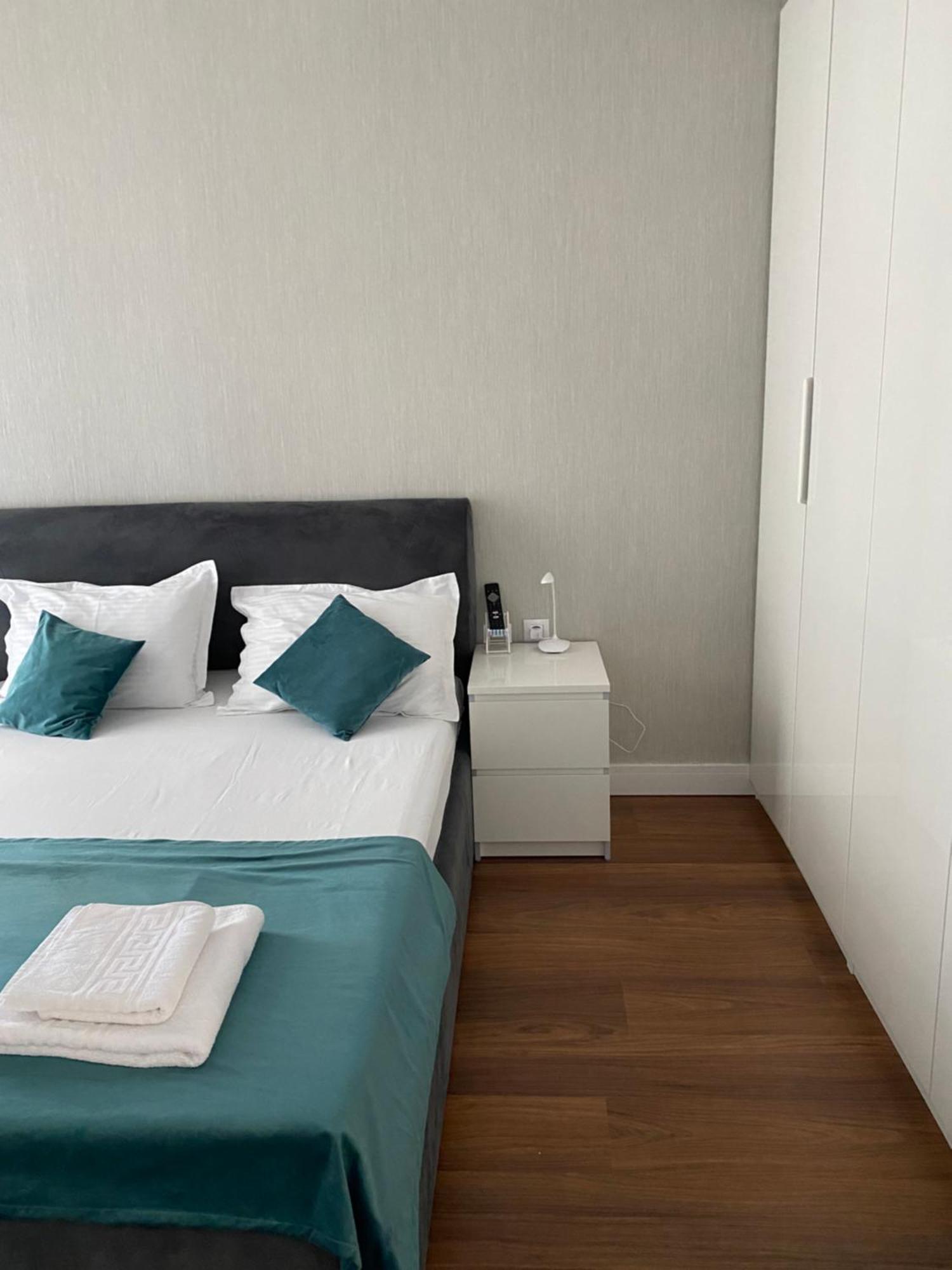 Andreve Apartment By Onix Blue Mamaia Nord, Baby Friendly, Private Parking Navodari Exterior photo