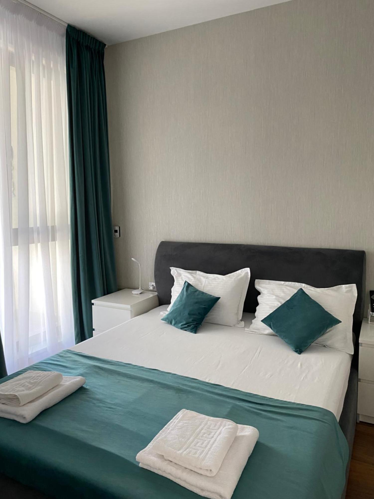 Andreve Apartment By Onix Blue Mamaia Nord, Baby Friendly, Private Parking Navodari Exterior photo